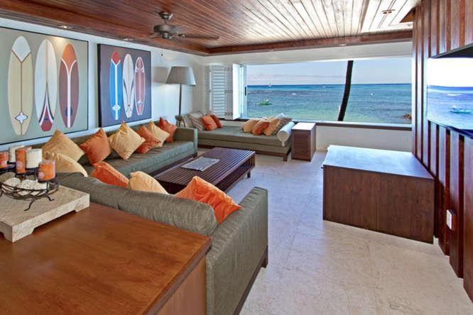 Colony Surf 102 *